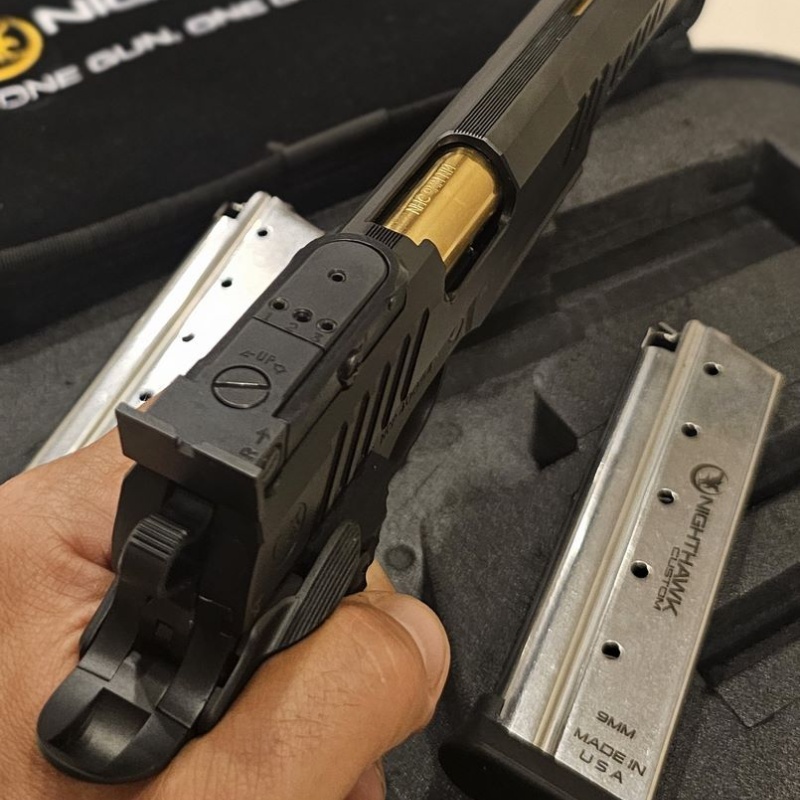 Nighthawk Chairman Hiç kullanılmamıştır.