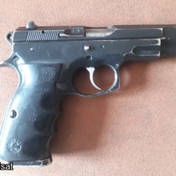 Emekli polisten acil satılık Cz75 B