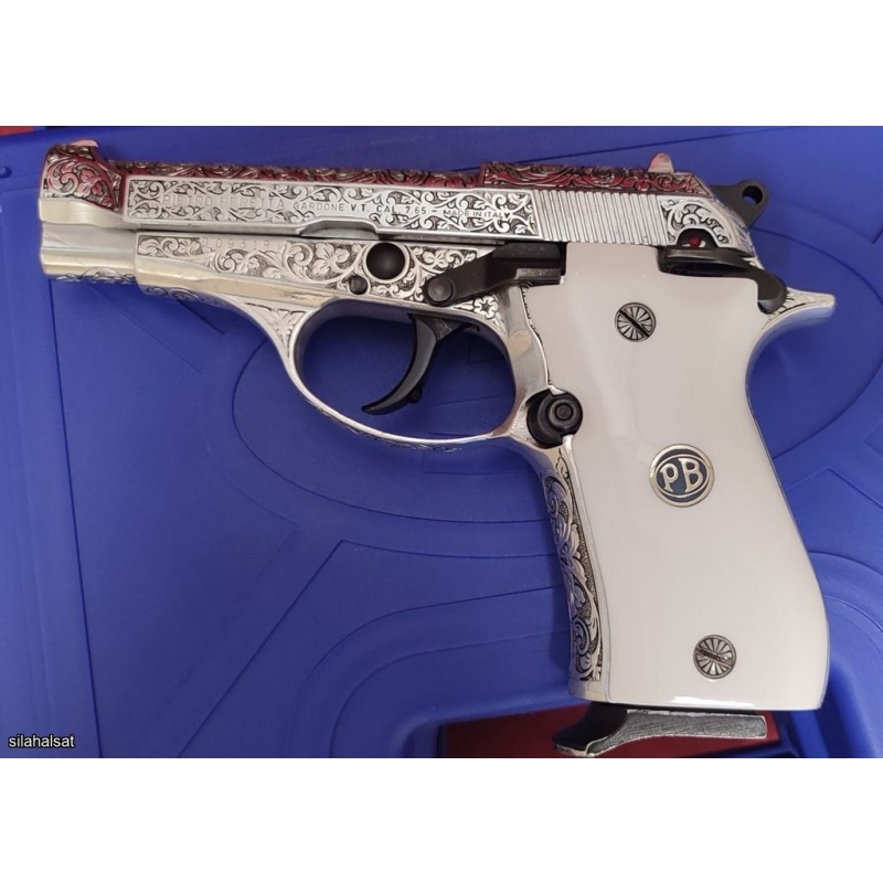 Kamu Görevlisinden Özel Nikelajlı Sıfır ayarında Beretta 7.65 mm Model 81 tabanca