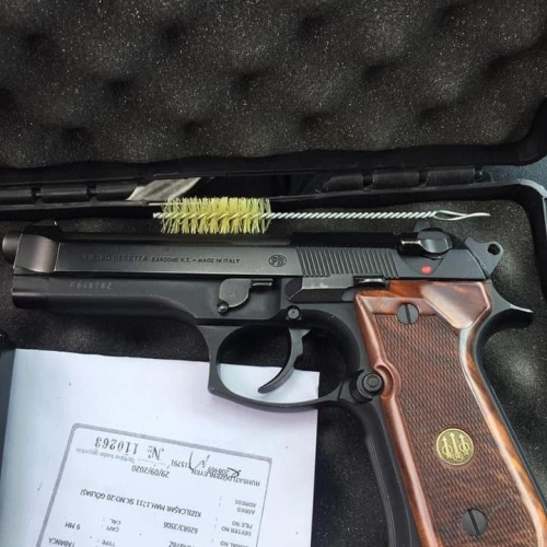 Hastasına Sıfır Kasa Malı SİYAH İNCİ BARETTA PİETRO BOYASIZ KULLANILMAMIŞ BEYLİK SİLAHI DEĞİLDİR