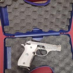 Kamu Görevlisinden Özel Nikelajlı Sıfır ayarında Beretta 7.65 mm Model 81 tabanca