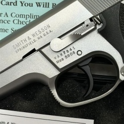 SMİTH WESSON 5906 15+1 USA