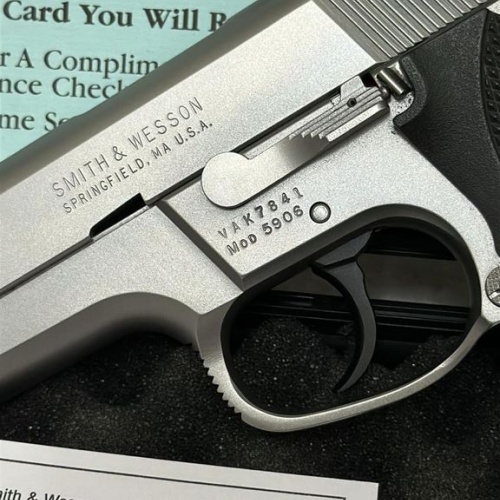 SMİTH WESSON 5906 15+1 USA