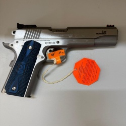 Colt Gold Cup Lite 0 kutusunda, hiç kullanılmamış.