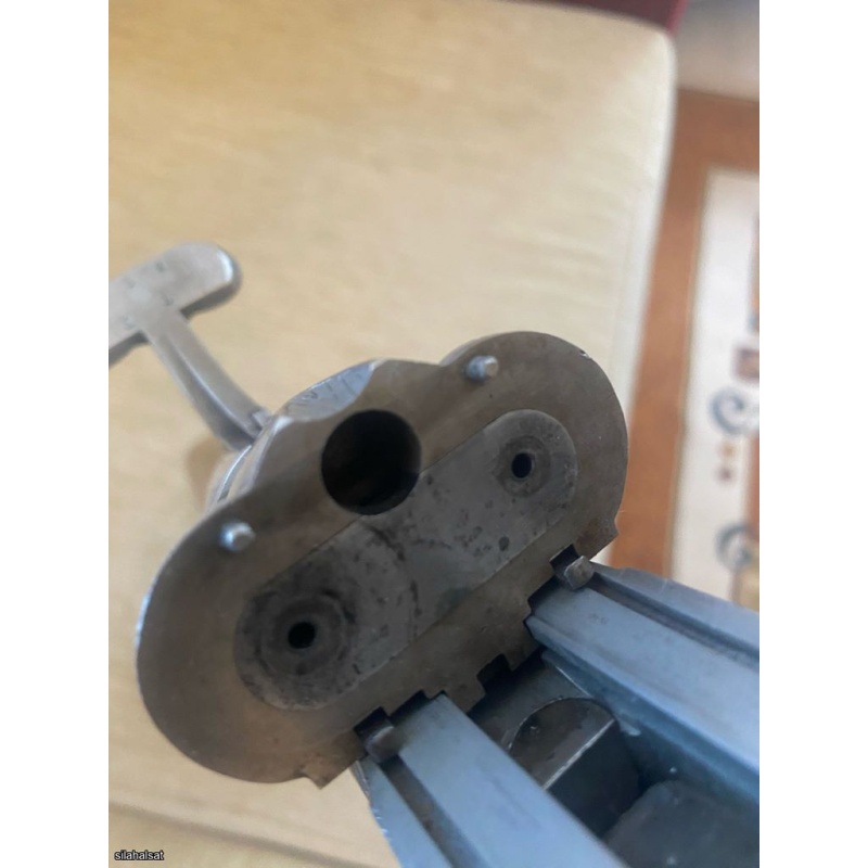 DARNE MARKA YİVSİZ 12 KALİBRE ÇİFTE TÜFEK