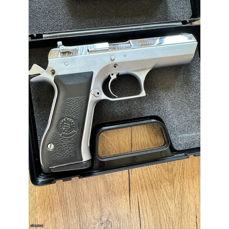 Temiz jericho 943 iki adet jarjör vardır