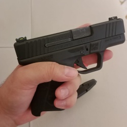 Kutusunda sıfır silah