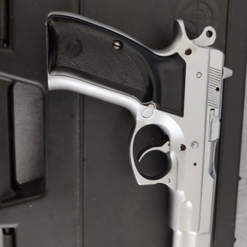 İhtiyaçtan satılık