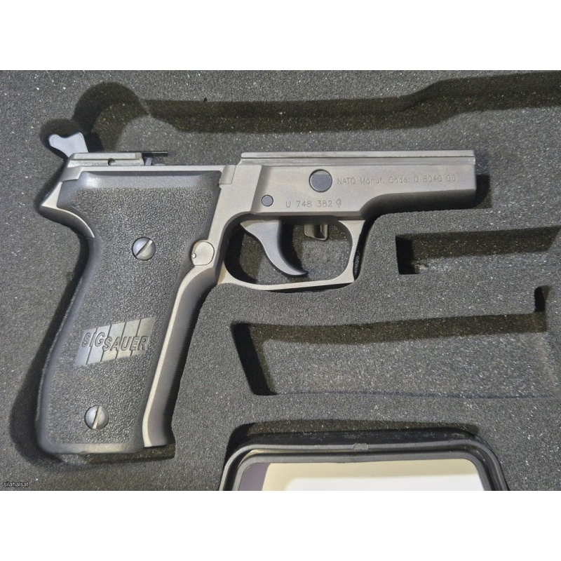 Sig Sauer P226