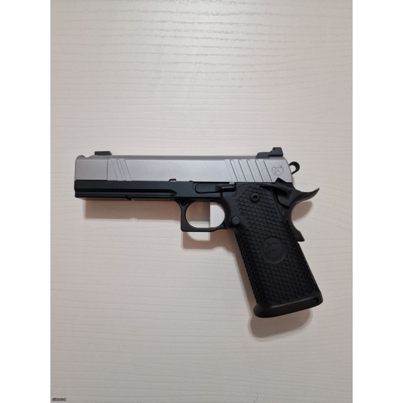 Nighthawk Custom Sıfır Kutusunda