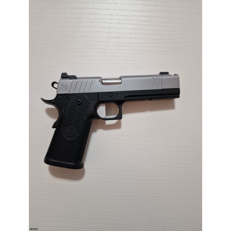 Nighthawk Custom Sıfır Kutusunda