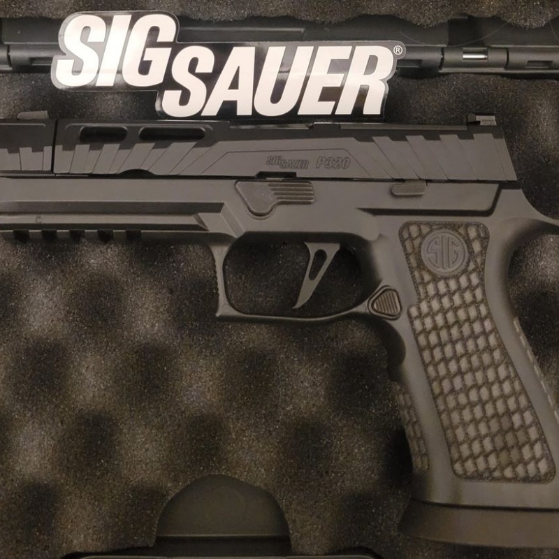 Sig Sauer P320 Spectre