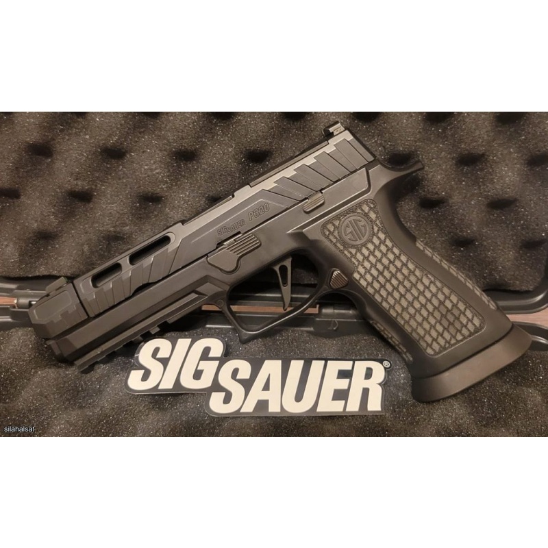 Sig Sauer P320 Spectre