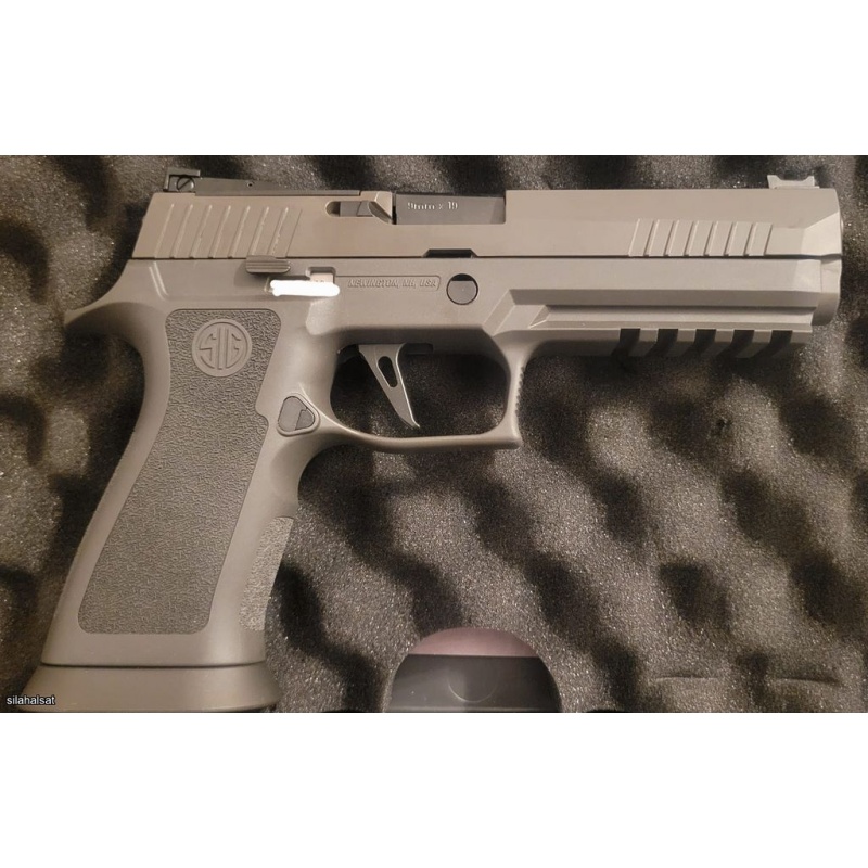 Sig Sauer P320 XFive Legion