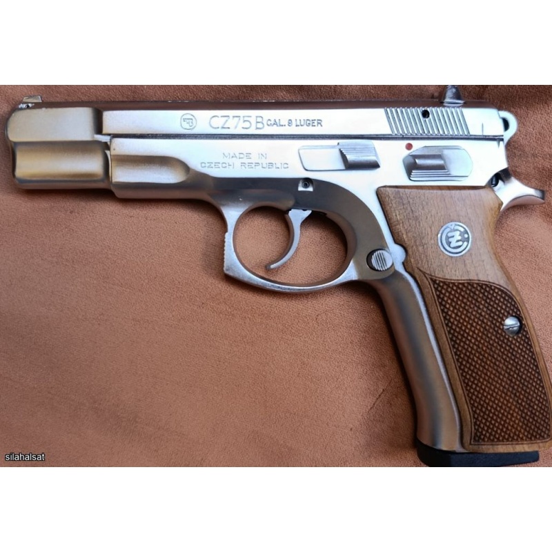 CZ75 Tabanca