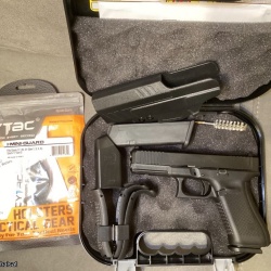 SIFIR AYARINDA TEMİZ GLOCK 17 GEN 5