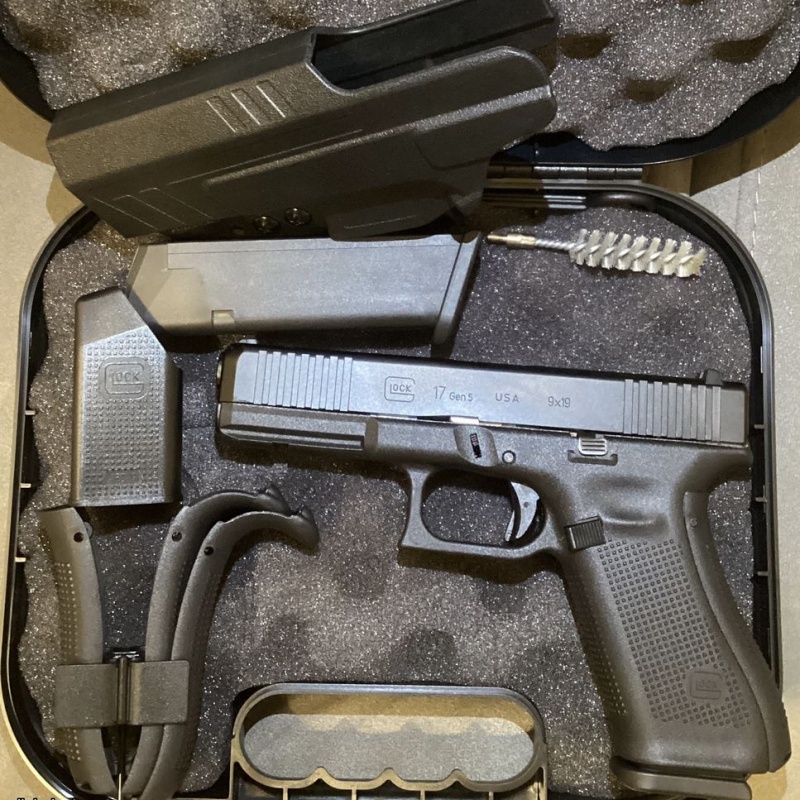 SIFIR AYARINDA TEMİZ GLOCK 17 GEN 5