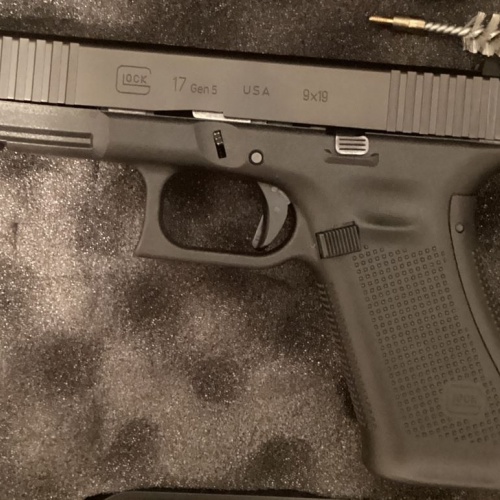 SIFIR AYARINDA TEMİZ GLOCK 17 GEN 5