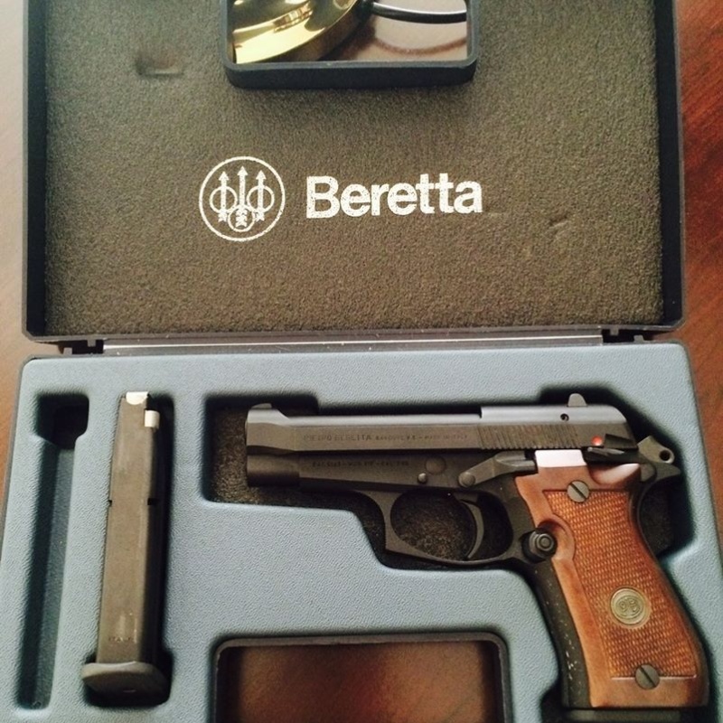Beretta 7.65 F81. Hiç kullanılmamış.