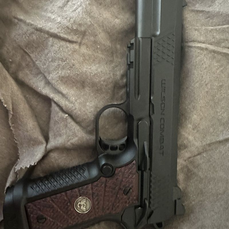 el değmemiş hiç kullanılmamış çiziksiz