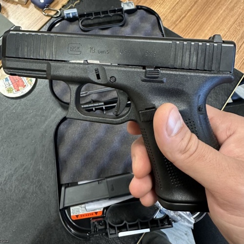 Sıfır kutusunda Glock 19 gen 5