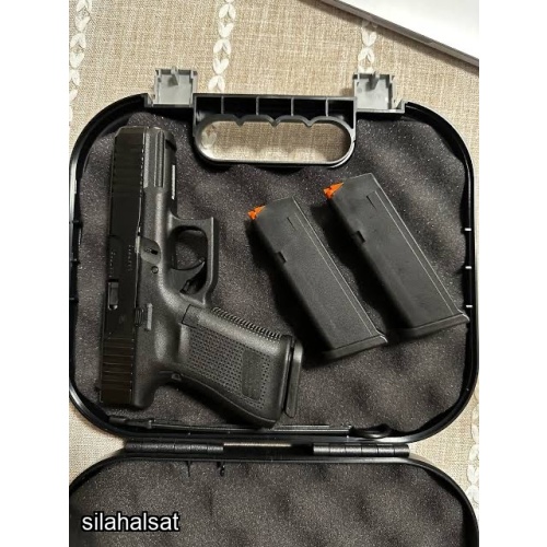 Kutusunda, sıfır, hiç kullanılmamış Glock 19 Gen 5