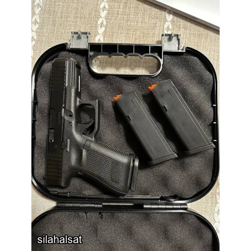 Kutusunda, sıfır, hiç kullanılmamış Glock 19 Gen 5