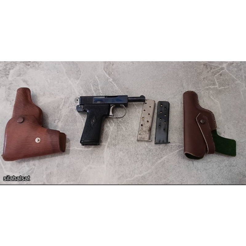 Webley & Scott 7.65 mm 32 Automatic Pistol