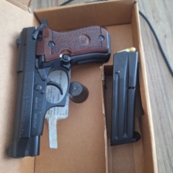 Sahibinden Temiz Beretta sıfır ayarinda