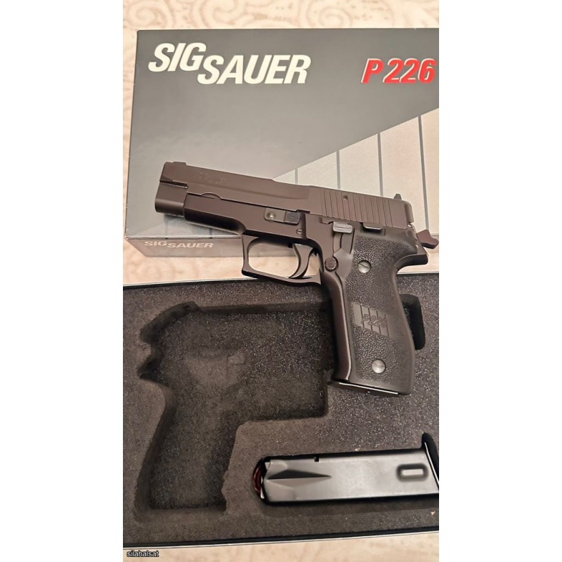 Sig Sauer P226