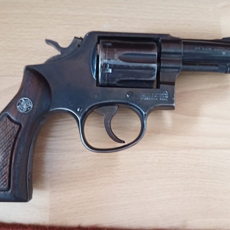 Smith & Wesson Model 9,65 Memurdan Taşıma Ruhsatlı