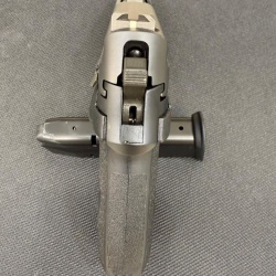 ÇOK TEMİZ AZ KULANILMIŞ SIG SAUER P229