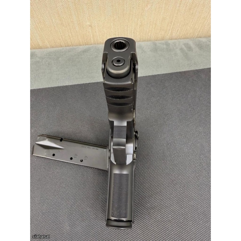 ÇOK TEMİZ AZ KULANILMIŞ SIG SAUER P229