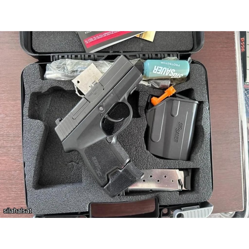 İLK SAHİBİNDE TÜRKİYEDE ÇOK NADİR GELEN SIG SAUER P290RS HİÇ ATIŞ YAPILMAMIŞ KUTUSUNDA