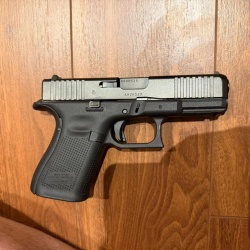 Glock 19