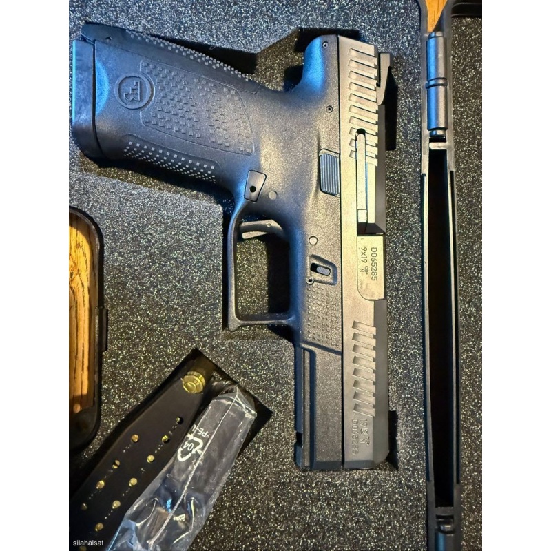 CZ P10 C