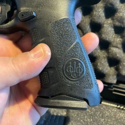 Beretta APX tabanca..  Fiyat performans ürünü,