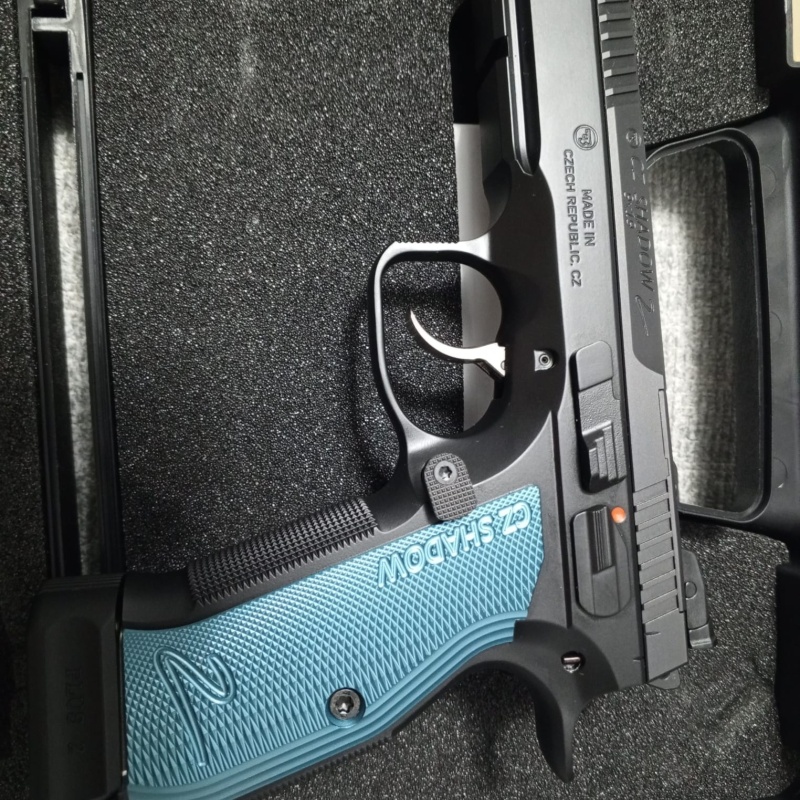 KAMU GÖREVLİSİNDEN SIFIR HİÇ KULLANILMAMIŞ CZ SHADOW 2